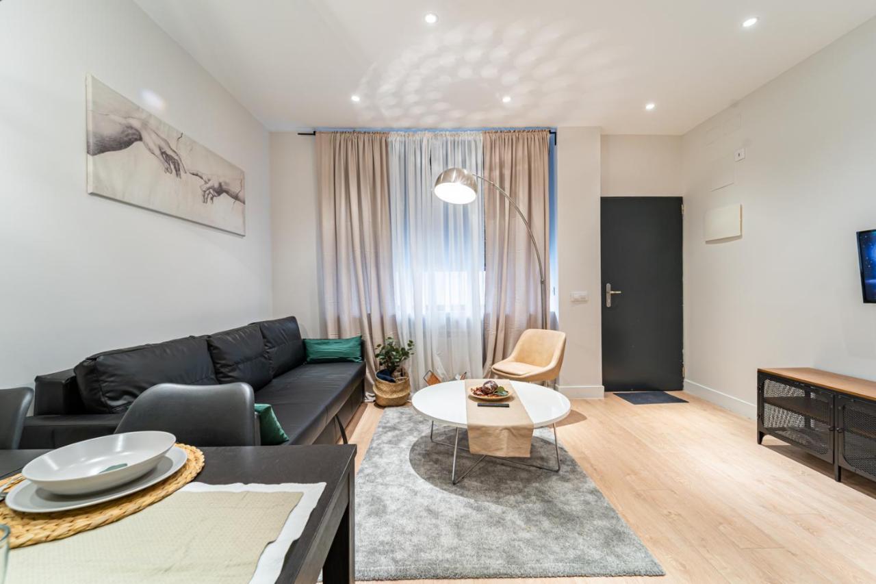 Edsam Madrid Apartments Black المظهر الخارجي الصورة