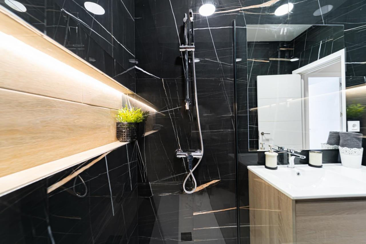 Edsam Madrid Apartments Black المظهر الخارجي الصورة