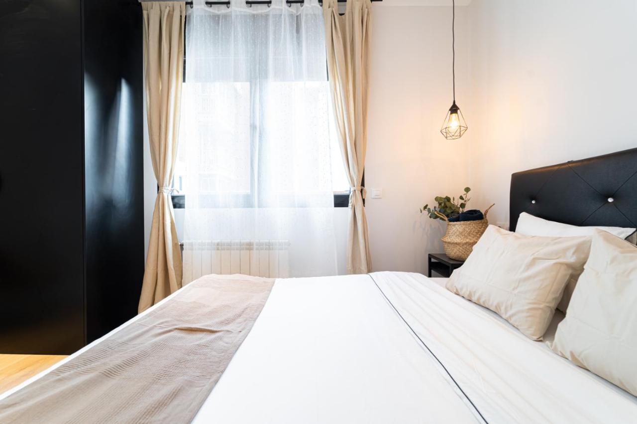 Edsam Madrid Apartments Black المظهر الخارجي الصورة
