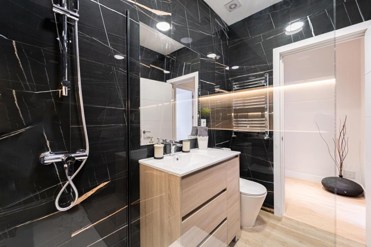 Edsam Madrid Apartments Black المظهر الخارجي الصورة