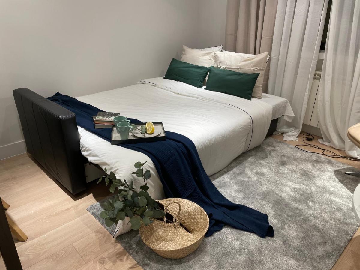 Edsam Madrid Apartments Black المظهر الخارجي الصورة